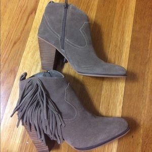 Steve Madden brown fringe booties